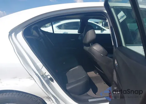 2017 Acura Tlx Technology Package from USA, damaged, VIN 19UUB2F5XHA004297